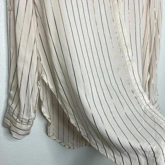 Candie’s Longline Button Down Tab Sleeve Shirt - Picture 5 of 7